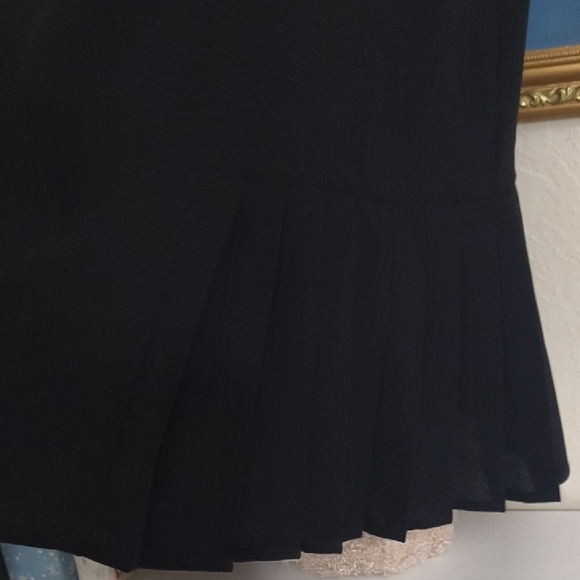 Zara Classic Black Top - Picture 7 of 14